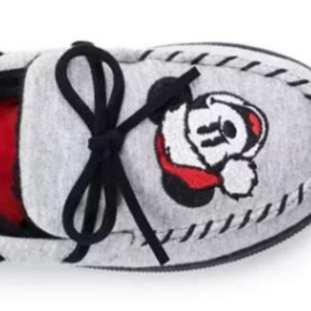 Disney Boy’s Mickey Mouse Moccasin Slippers Gray Size 7/8 NWT